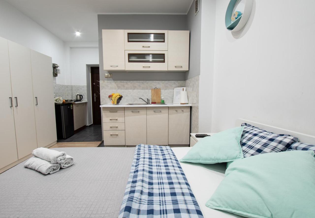 Estakada Apartment *